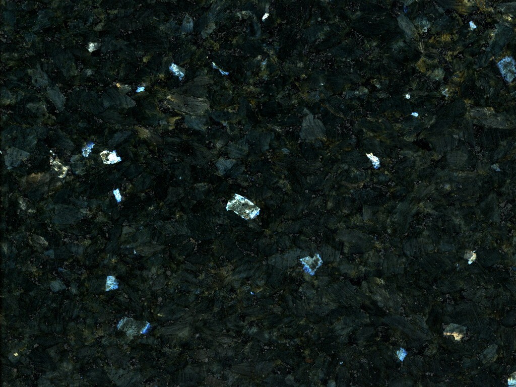 Labrador Emerald Pearl